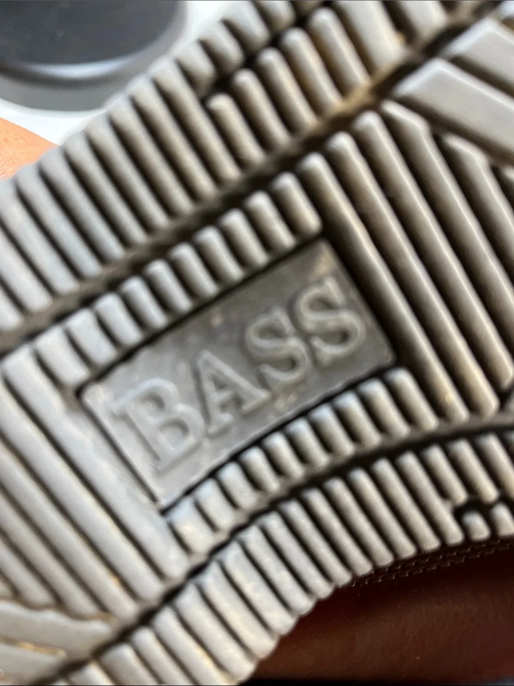 Bass Men's Two-Tone Brown Leather Penny Loafers